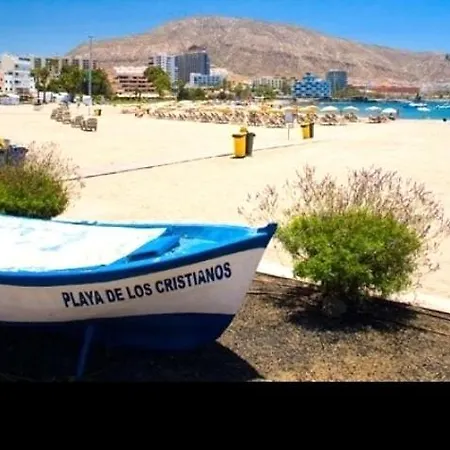 Cristianos Big With Bathroom In Shared Apartmán