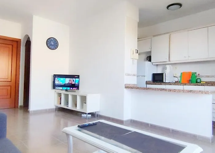 Daire 2 Bedroom Cristianos