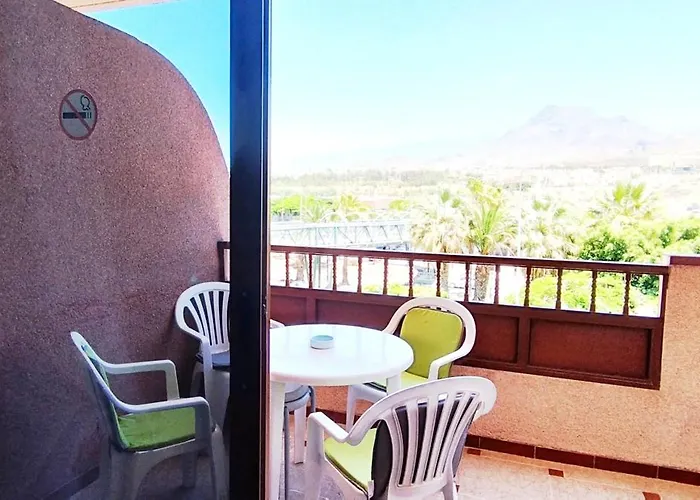 2 Bedroom Cristianos * Los Cristianos (Tenerife)